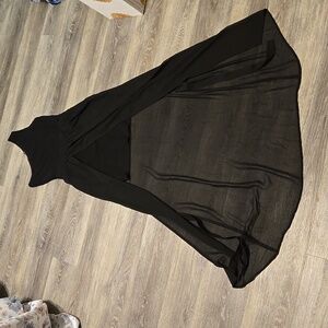 Stretta black one shoulder mini/maxi sz small